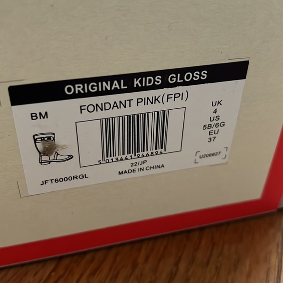 Hunter Kids Gloss Boots - Picture 2 of 7